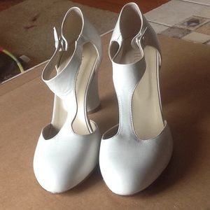 Hobbs London Ice White Amelie T-bar shoes Size 38